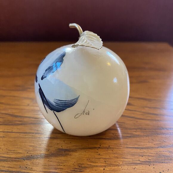 Vintage RB Genuine Alabaster Italy Handpainted Blue Floral Apple Paperweight - Picture 2 of 6